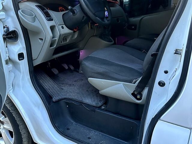 Рено Трафик, объемом двигателя 1.9 л и пробегом 580 тыс. км за 6599 $, фото 5 на Automoto.ua