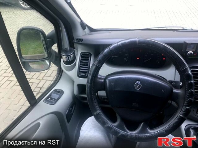 Рено Трафік, об'ємом двигуна 2 л та пробігом 308 тис. км за 13960 $, фото 4 на Automoto.ua