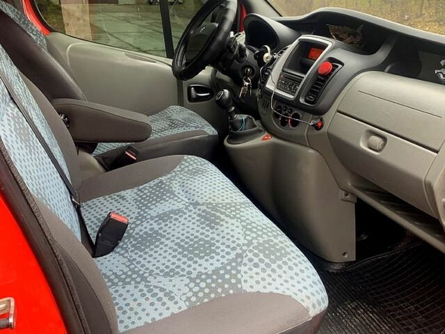 Рено Трафик, объемом двигателя 2 л и пробегом 230 тыс. км за 13200 $, фото 3 на Automoto.ua