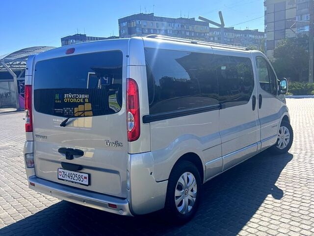 Рено Трафік, об'ємом двигуна 2 л та пробігом 257 тис. км за 15700 $, фото 1 на Automoto.ua