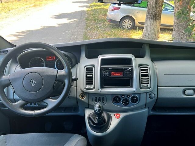Рено Трафік, об'ємом двигуна 2 л та пробігом 257 тис. км за 15700 $, фото 7 на Automoto.ua