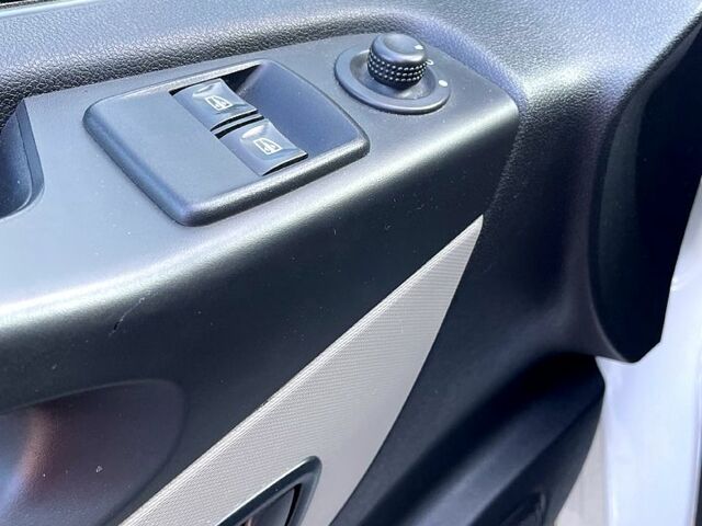 Рено Трафік, об'ємом двигуна 1.6 л та пробігом 0 тис. км за 16200 $, фото 4 на Automoto.ua