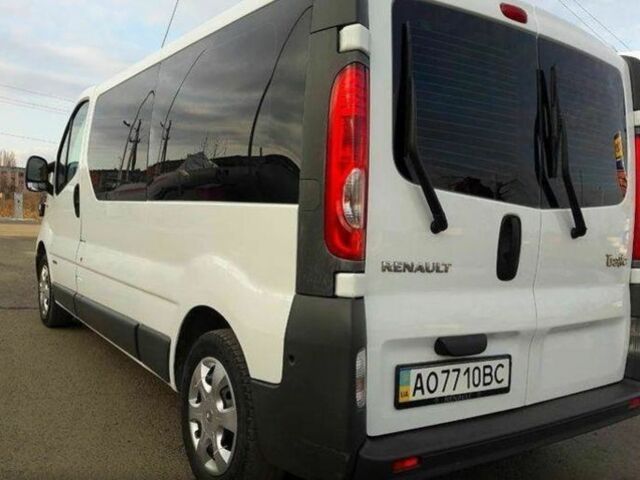 Білий Рено Трафік пас., об'ємом двигуна 0 л та пробігом 350 тис. км за 2500 $, фото 2 на Automoto.ua