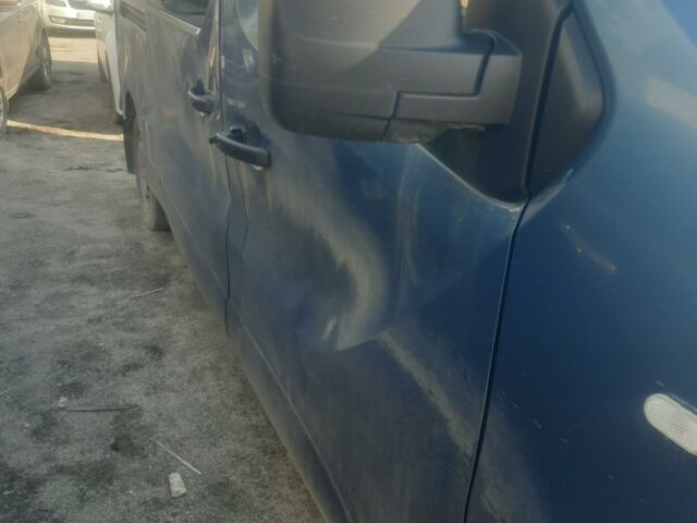 Синій Рено Трафік пас., об'ємом двигуна 1.6 л та пробігом 446 тис. км за 148 $, фото 6 на Automoto.ua