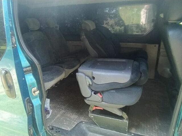 Зелений Рено Трафік пас., об'ємом двигуна 0 л та пробігом 280 тис. км за 7600 $, фото 15 на Automoto.ua