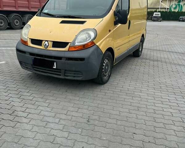 Жовтий Рено Трафік, об'ємом двигуна 1.9 л та пробігом 400 тис. км за 2700 $, фото 6 на Automoto.ua