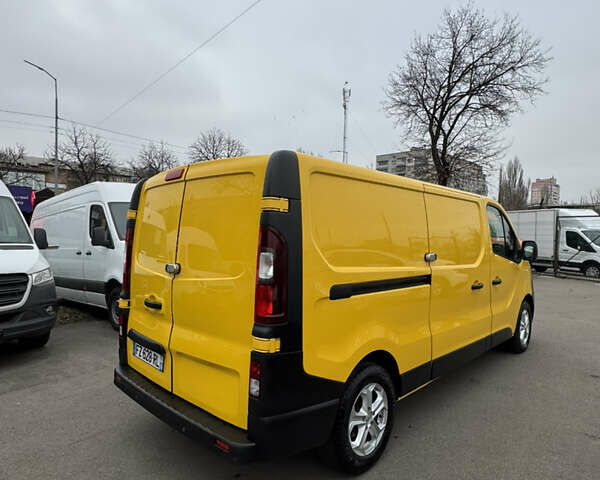 Жовтий Рено Трафік, об'ємом двигуна 2 л та пробігом 220 тис. км за 18900 $, фото 9 на Automoto.ua