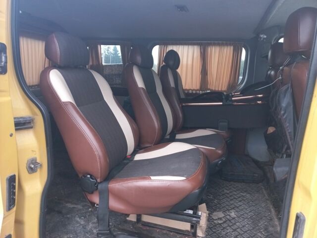 Желтый Рено Трафик, объемом двигателя 1.9 л и пробегом 573 тыс. км за 5500 $, фото 4 на Automoto.ua