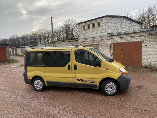 Жовтий Рено Трафік, об'ємом двигуна 1.9 л та пробігом 420 тис. км за 6500 $, фото 5 на Automoto.ua