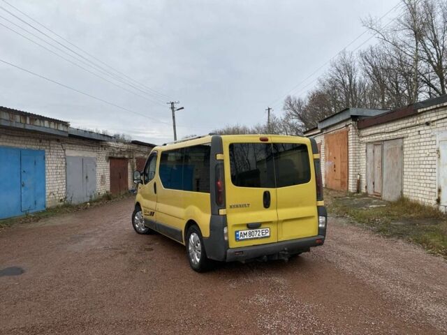Жовтий Рено Трафік, об'ємом двигуна 1.9 л та пробігом 420 тис. км за 6500 $, фото 3 на Automoto.ua