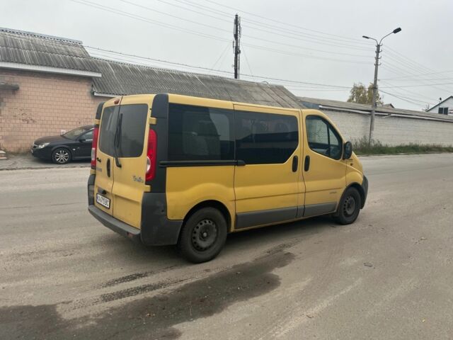 Жовтий Рено Трафік, об'ємом двигуна 1.9 л та пробігом 280 тис. км за 5500 $, фото 3 на Automoto.ua