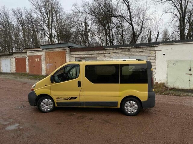 Жовтий Рено Трафік, об'ємом двигуна 1.9 л та пробігом 420 тис. км за 6500 $, фото 2 на Automoto.ua