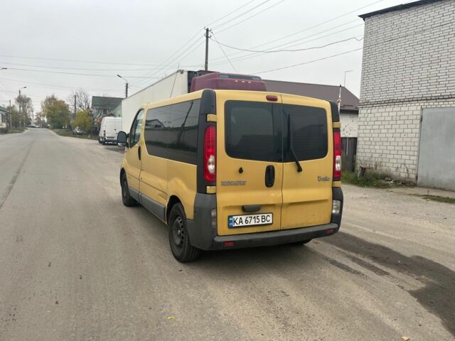 Жовтий Рено Трафік, об'ємом двигуна 1.9 л та пробігом 280 тис. км за 5500 $, фото 4 на Automoto.ua