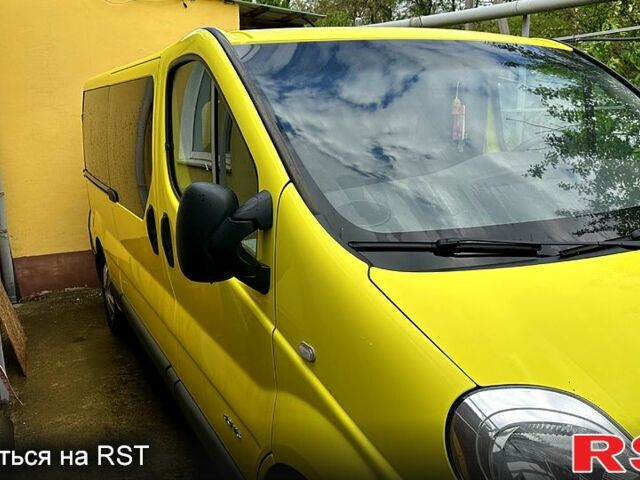 Жовтий Рено Трафік, об'ємом двигуна 2 л та пробігом 172 тис. км за 11999 $, фото 11 на Automoto.ua