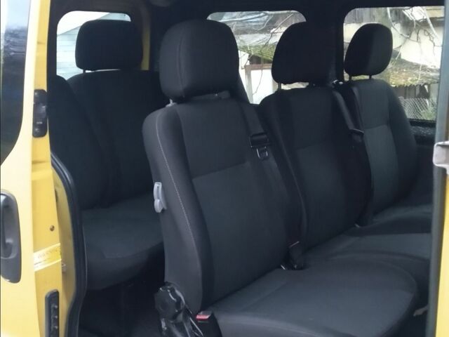 Желтый Рено Трафик, объемом двигателя 1.9 л и пробегом 374 тыс. км за 5200 $, фото 10 на Automoto.ua