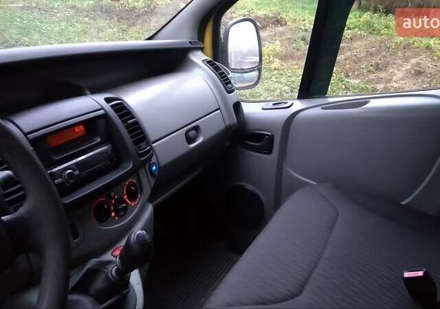 Желтый Рено Трафик, объемом двигателя 1.87 л и пробегом 374 тыс. км за 5200 $, фото 7 на Automoto.ua