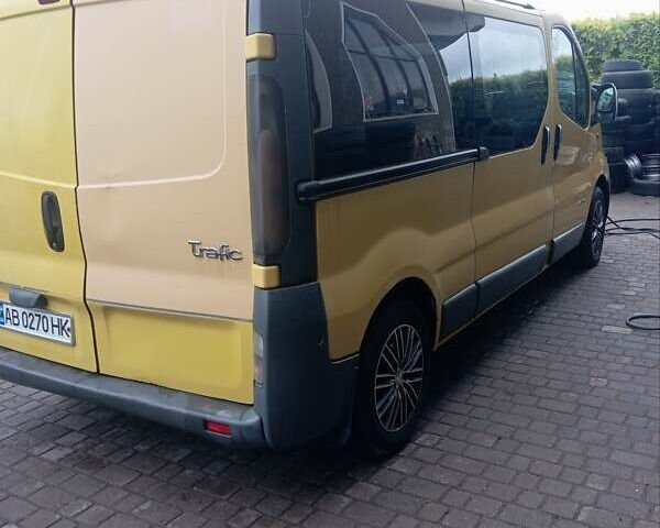 Жовтий Рено Трафік, об'ємом двигуна 1.87 л та пробігом 336 тис. км за 4400 $, фото 2 на Automoto.ua