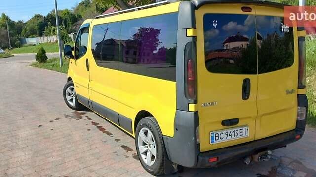 Желтый Рено Трафик, объемом двигателя 1.87 л и пробегом 420 тыс. км за 7800 $, фото 7 на Automoto.ua