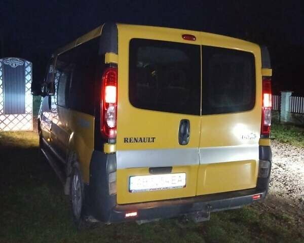 Жовтий Рено Трафік, об'ємом двигуна 1.9 л та пробігом 300 тис. км за 8500 $, фото 2 на Automoto.ua