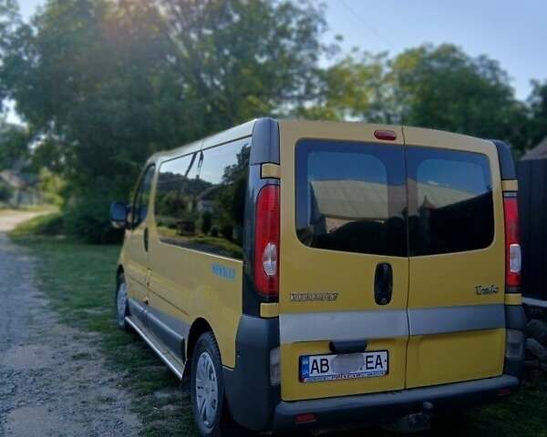 Жовтий Рено Трафік, об'ємом двигуна 1.9 л та пробігом 300 тис. км за 8500 $, фото 4 на Automoto.ua