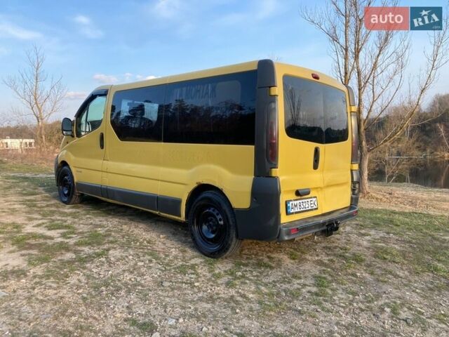 Желтый Рено Трафик, объемом двигателя 1.87 л и пробегом 540 тыс. км за 4999 $, фото 7 на Automoto.ua
