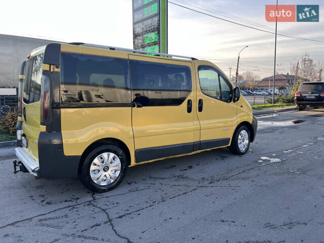 Желтый Рено Трафик, объемом двигателя 1.87 л и пробегом 421 тыс. км за 5999 $, фото 9 на Automoto.ua