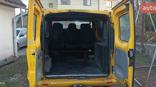 Желтый Рено Трафик, объемом двигателя 1.87 л и пробегом 390 тыс. км за 6500 $, фото 18 на Automoto.ua