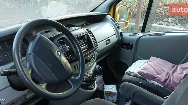 Желтый Рено Трафик, объемом двигателя 1.87 л и пробегом 390 тыс. км за 6500 $, фото 21 на Automoto.ua