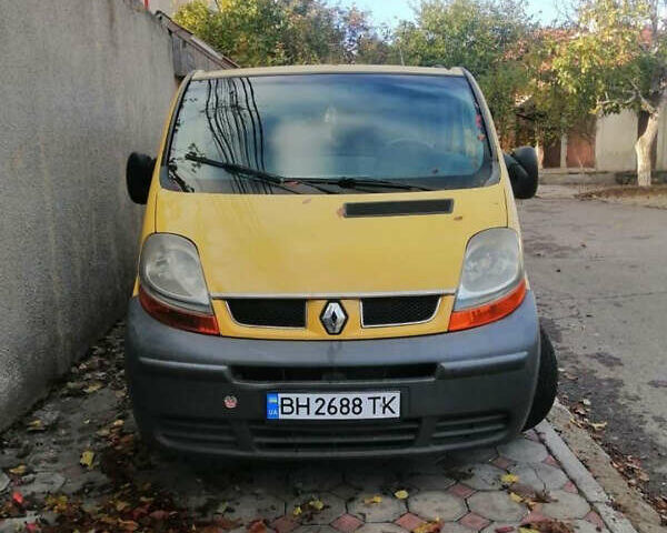 Желтый Рено Трафик, объемом двигателя 1.87 л и пробегом 416 тыс. км за 6000 $, фото 7 на Automoto.ua