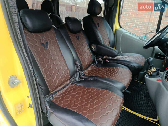 Жовтий Рено Трафік, об'ємом двигуна 2 л та пробігом 277 тис. км за 8900 $, фото 10 на Automoto.ua