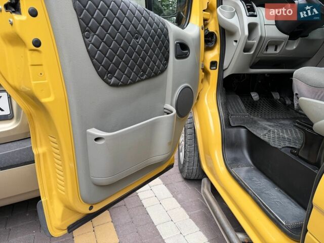 Жовтий Рено Трафік, об'ємом двигуна 2 л та пробігом 307 тис. км за 9700 $, фото 35 на Automoto.ua