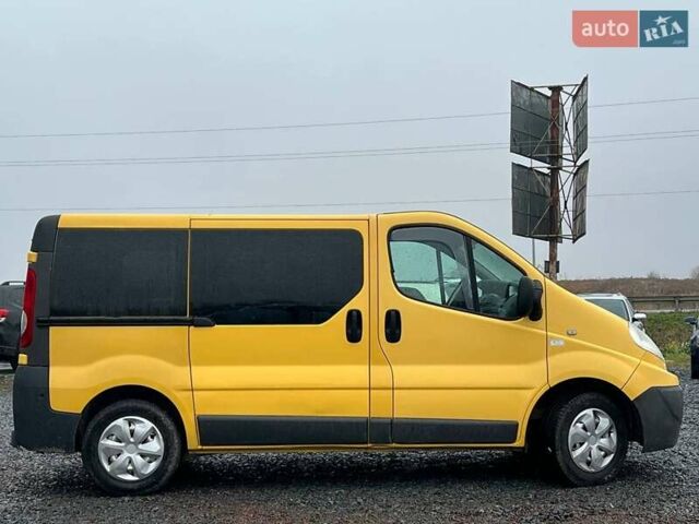 Желтый Рено Трафик, объемом двигателя 2 л и пробегом 187 тыс. км за 8990 $, фото 9 на Automoto.ua