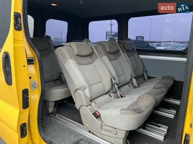Желтый Рено Трафик, объемом двигателя 2 л и пробегом 187 тыс. км за 8990 $, фото 26 на Automoto.ua