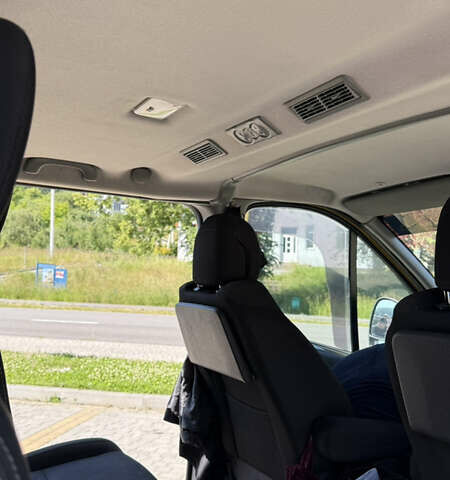 Жовтий Рено Трафік, об'ємом двигуна 2 л та пробігом 355 тис. км за 13000 $, фото 9 на Automoto.ua