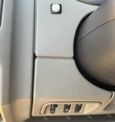 Жовтий Рено Трафік, об'ємом двигуна 2 л та пробігом 355 тис. км за 13000 $, фото 16 на Automoto.ua