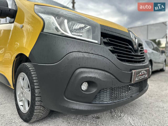 Рено Трафик 2017 в Каменское - Днепродзержинск на Automoto.ua Желтый Рено Трафик, объемом двигателя 1.6 л и пробегом 140 тыс. км за 11700 $, фото 6 на Automoto.ua
