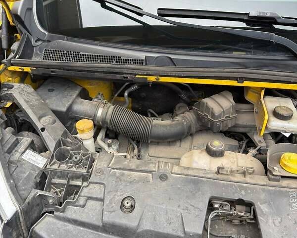 Рено Трафик 2017 в Прилуках на Automoto.ua Желтый Рено Трафик, объемом двигателя 1.6 л и пробегом 230 тыс. км за 12500 $, фото 14 на Automoto.ua