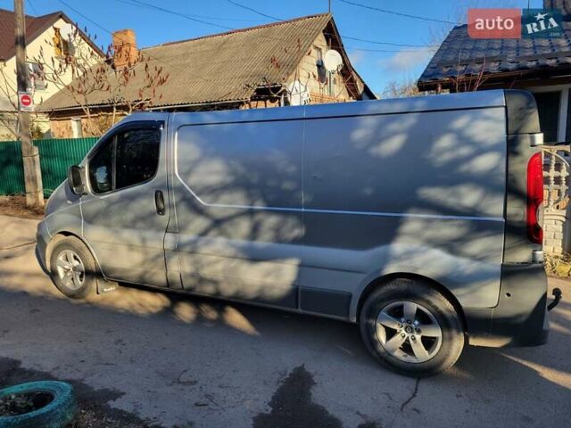 Серый Рено Трафик, объемом двигателя 2 л и пробегом 309 тыс. км за 6600 $, фото 19 на Automoto.ua