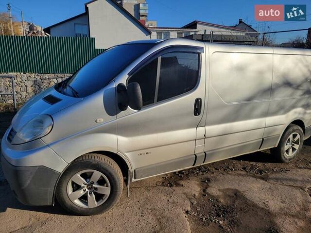 Серый Рено Трафик, объемом двигателя 2 л и пробегом 309 тыс. км за 6600 $, фото 8 на Automoto.ua