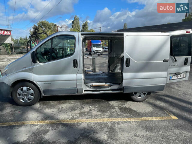 Сірий Рено Трафік, об'ємом двигуна 2.46 л та пробігом 300 тис. км за 6500 $, фото 11 на Automoto.ua