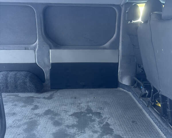 Сірий Рено Трафік, об'ємом двигуна 2 л та пробігом 374 тис. км за 10500 $, фото 12 на Automoto.ua