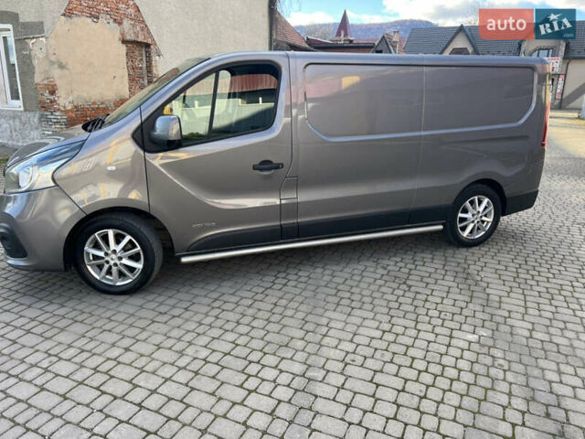 Сірий Рено Трафік, об'ємом двигуна 1.6 л та пробігом 309 тис. км за 11600 $, фото 4 на Automoto.ua