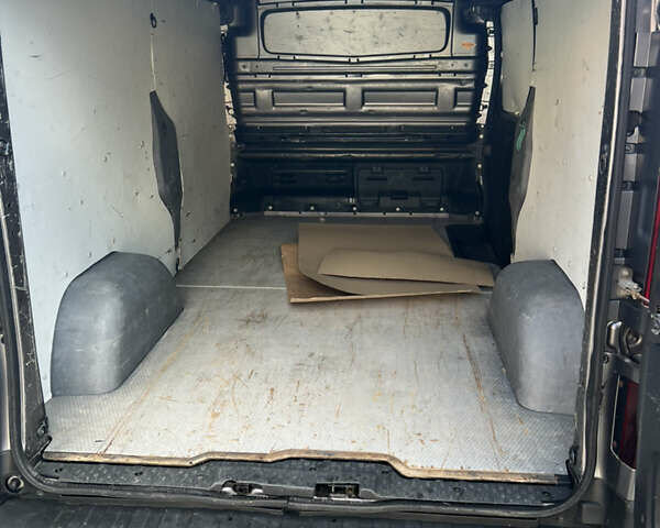 Сірий Рено Трафік, об'ємом двигуна 1.6 л та пробігом 309 тис. км за 11600 $, фото 25 на Automoto.ua