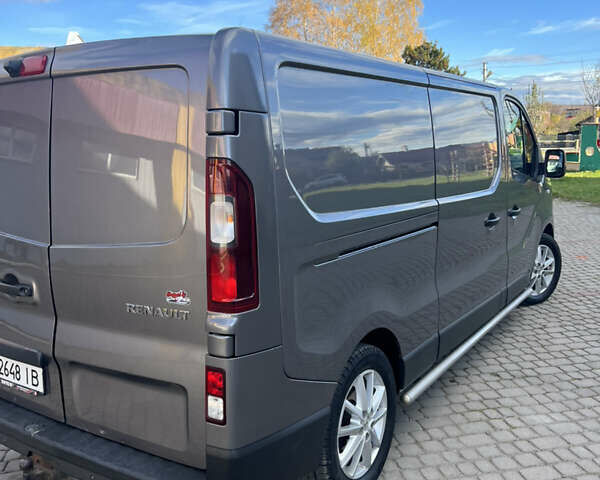 Сірий Рено Трафік, об'ємом двигуна 1.6 л та пробігом 309 тис. км за 11600 $, фото 11 на Automoto.ua