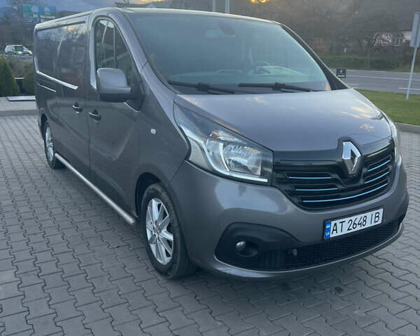 Сірий Рено Трафік, об'ємом двигуна 1.6 л та пробігом 309 тис. км за 11600 $, фото 30 на Automoto.ua