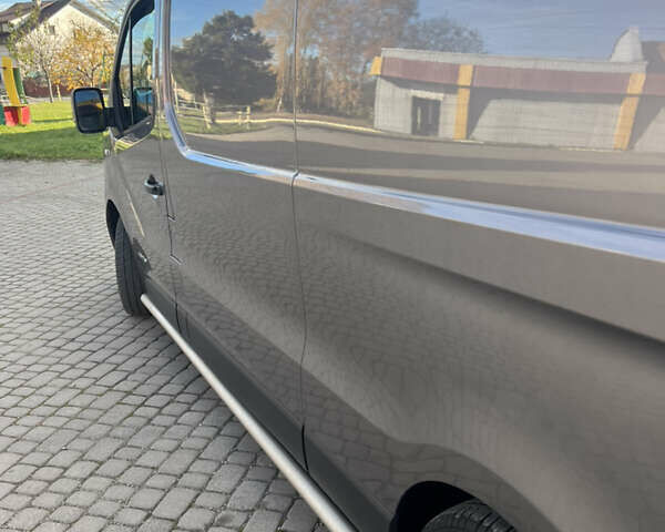 Сірий Рено Трафік, об'ємом двигуна 1.6 л та пробігом 309 тис. км за 11600 $, фото 10 на Automoto.ua