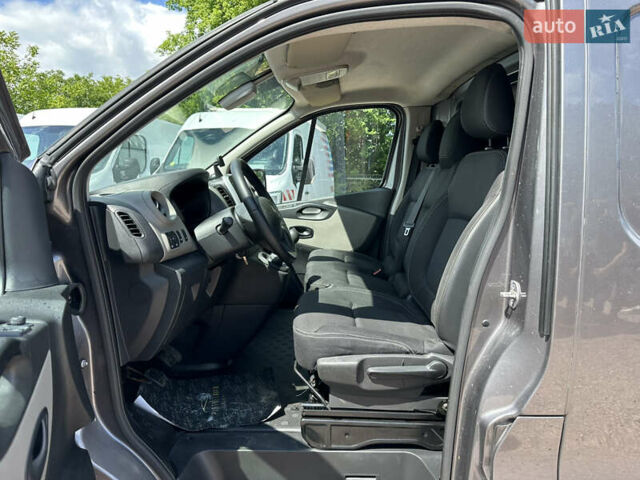 Сірий Рено Трафік, об'ємом двигуна 1.6 л та пробігом 204 тис. км за 13300 $, фото 16 на Automoto.ua