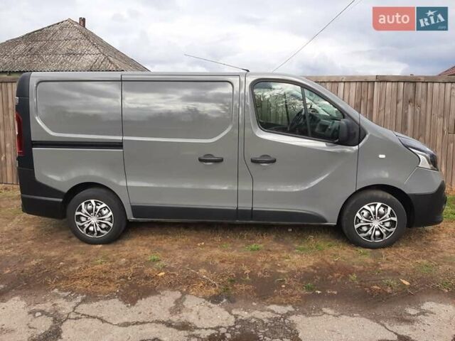 Сірий Рено Трафік, об'ємом двигуна 1.6 л та пробігом 189 тис. км за 18000 $, фото 11 на Automoto.ua