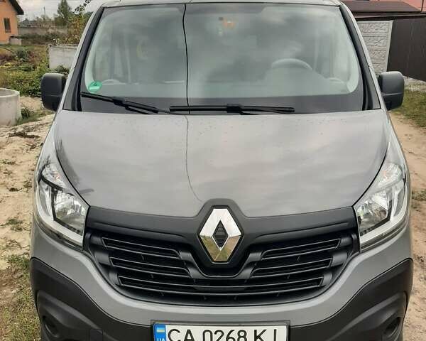 Сірий Рено Трафік, об'ємом двигуна 1.6 л та пробігом 189 тис. км за 18000 $, фото 3 на Automoto.ua