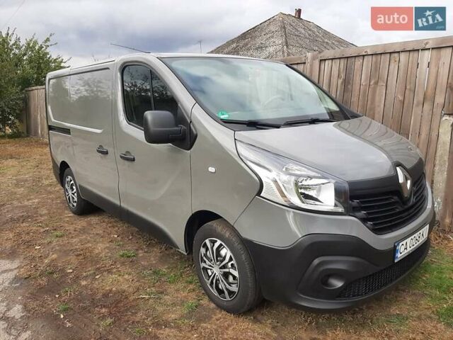 Сірий Рено Трафік, об'ємом двигуна 1.6 л та пробігом 189 тис. км за 18000 $, фото 12 на Automoto.ua